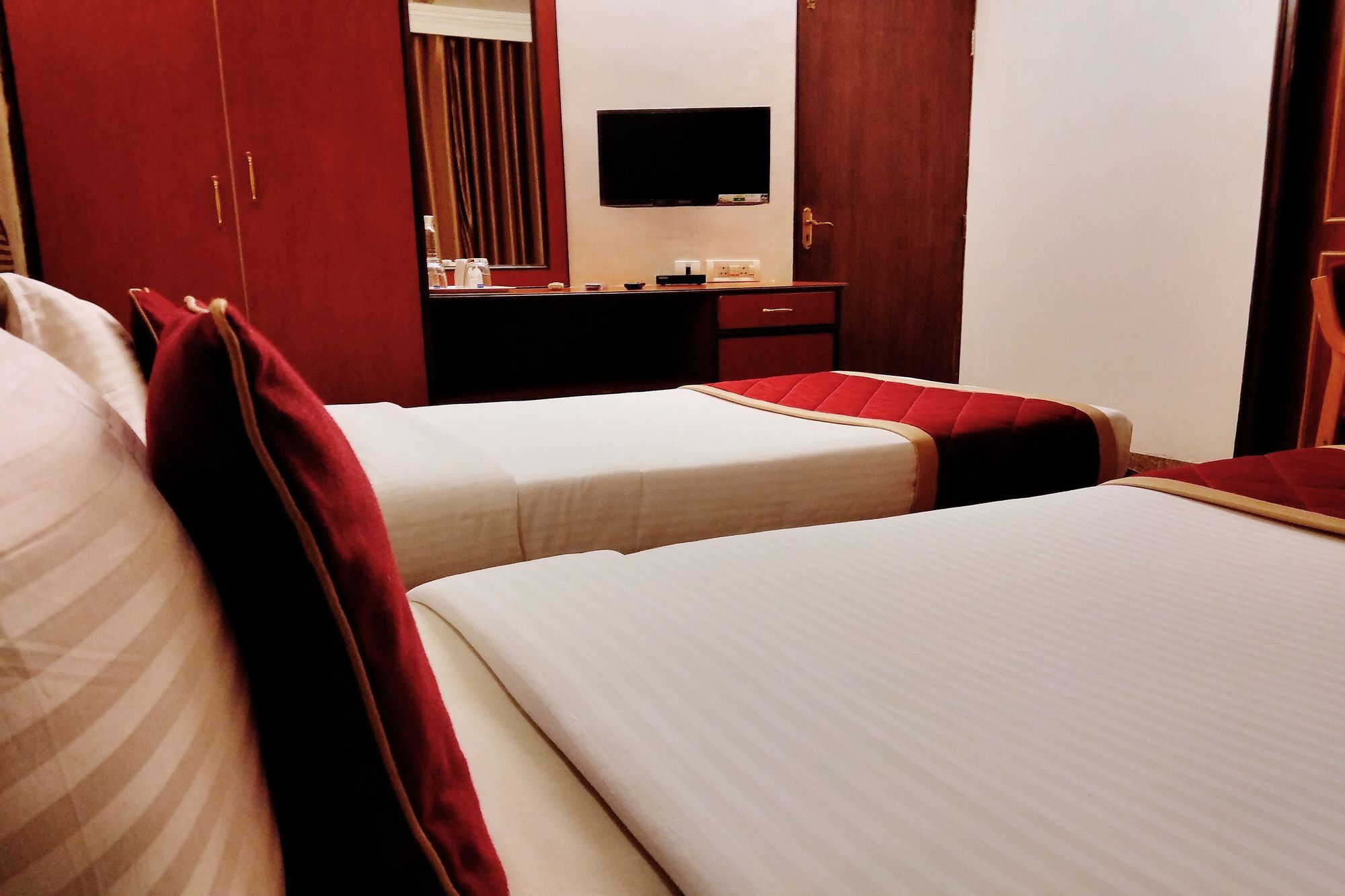 העיר בנגלור Oyo 539 Hotel Pearl Inn מראה חיצוני תמונה