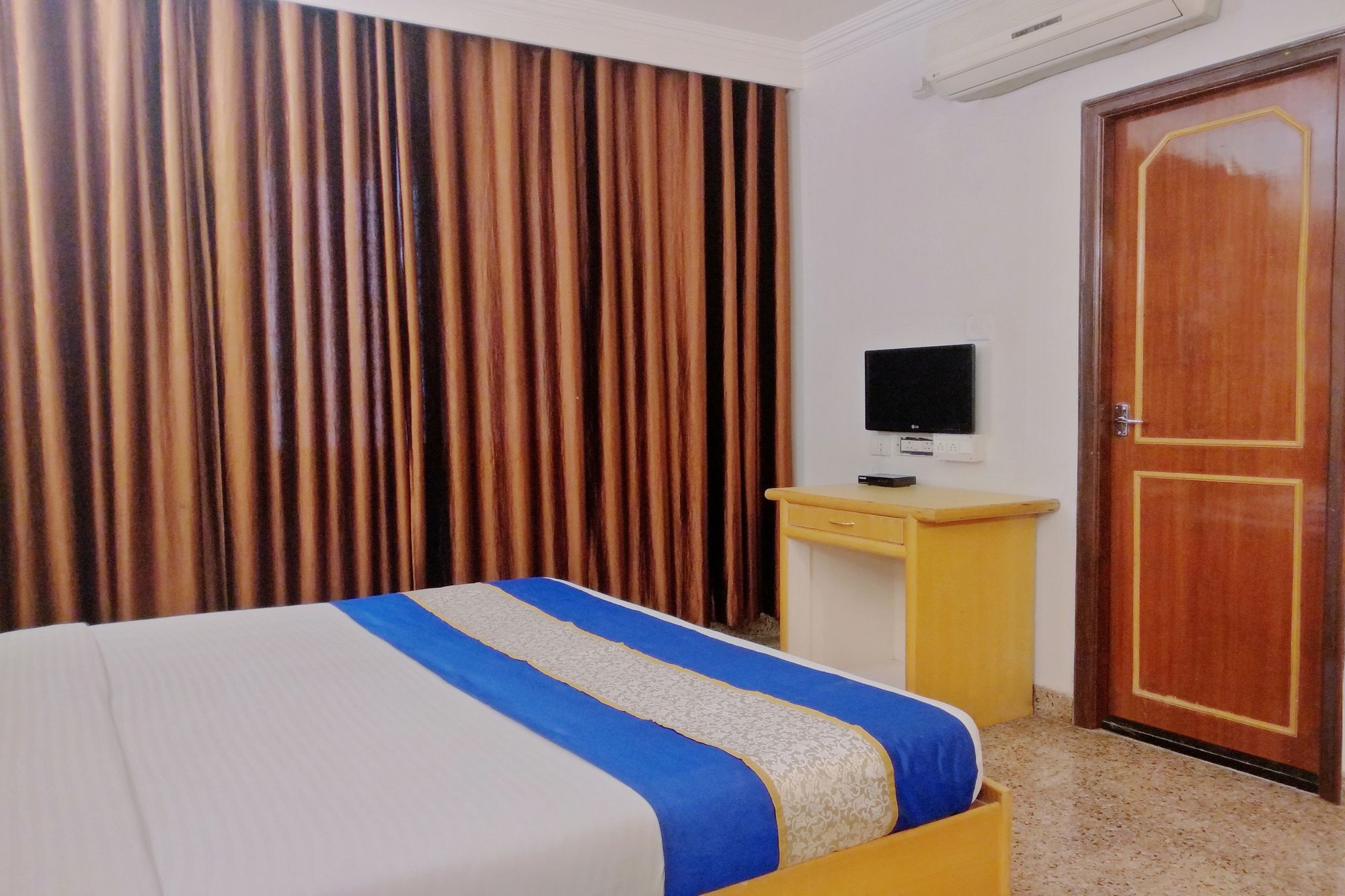 העיר בנגלור Oyo 539 Hotel Pearl Inn מראה חיצוני תמונה