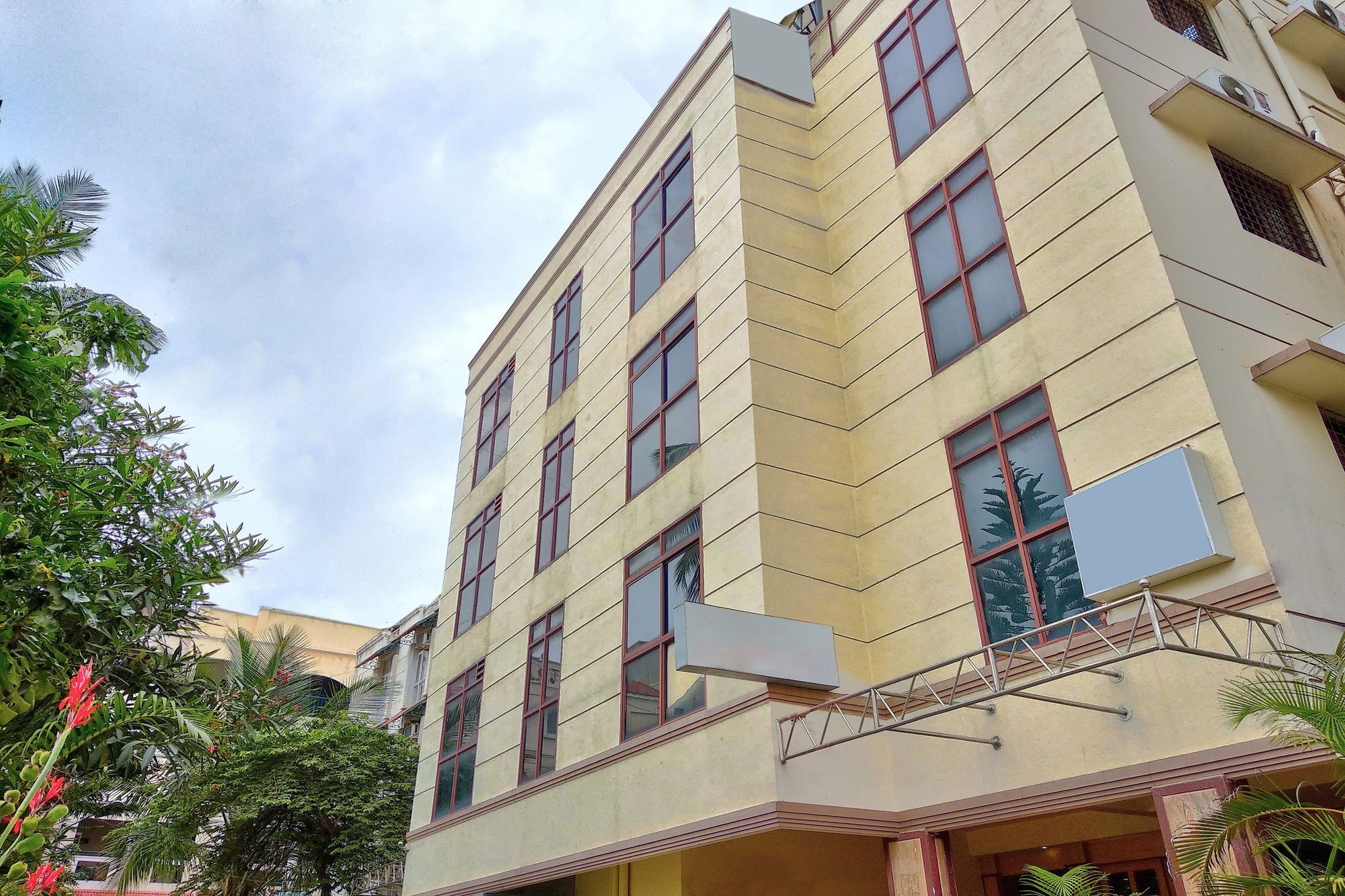 העיר בנגלור Oyo 539 Hotel Pearl Inn מראה חיצוני תמונה