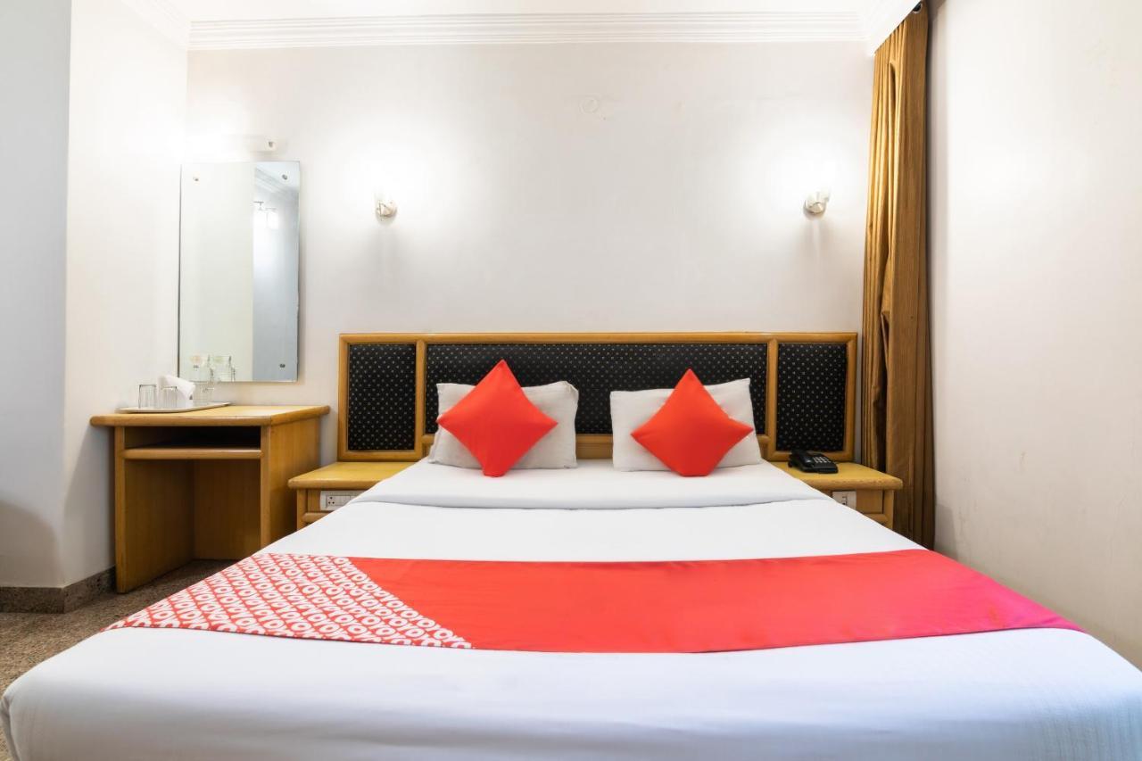 העיר בנגלור Oyo 539 Hotel Pearl Inn מראה חיצוני תמונה