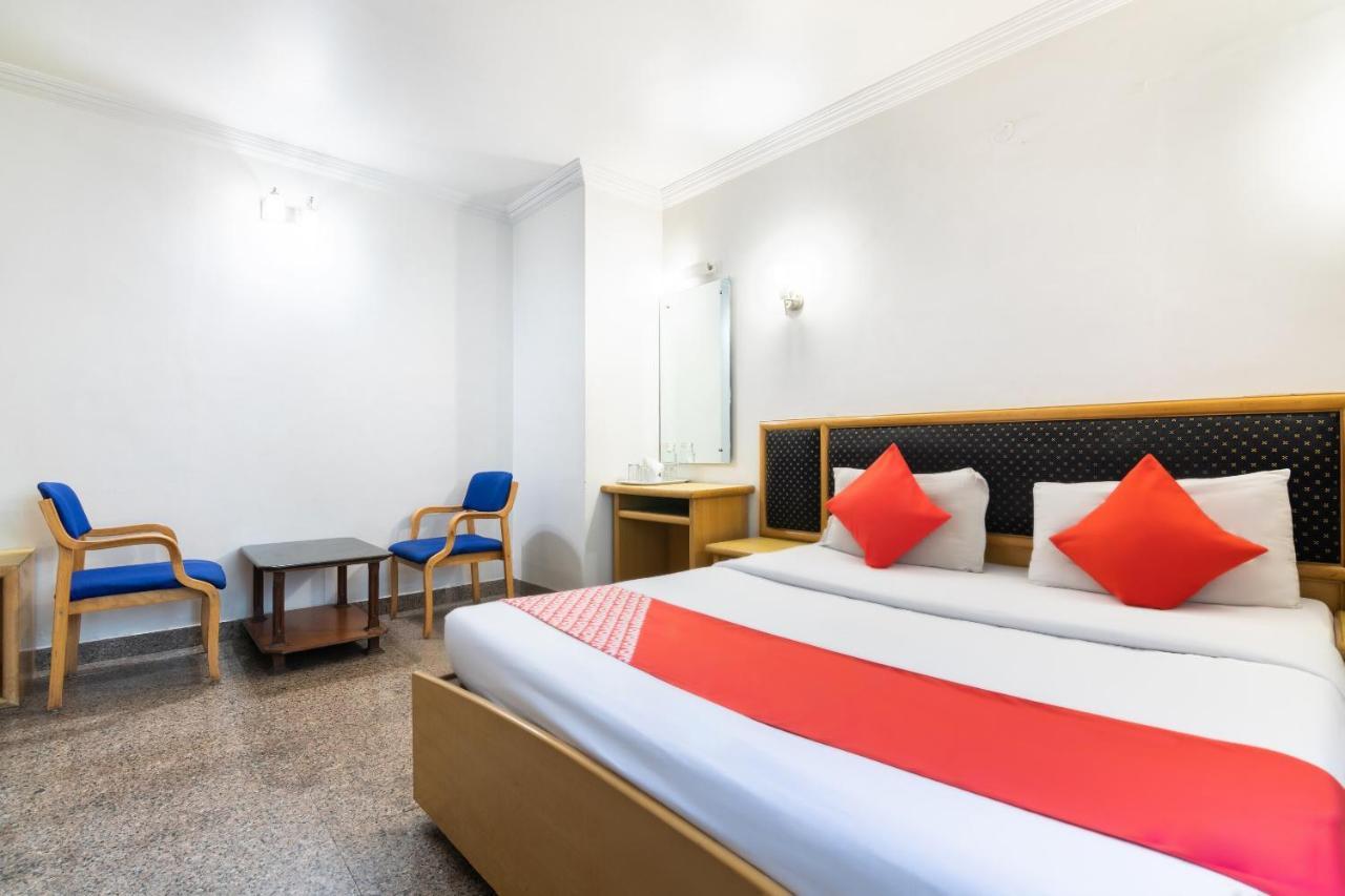 העיר בנגלור Oyo 539 Hotel Pearl Inn מראה חיצוני תמונה